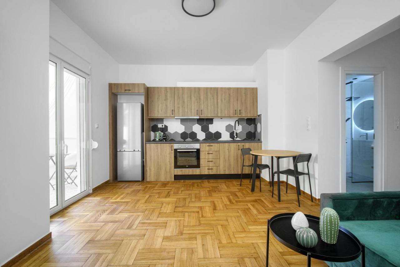 Majestic Flat With Huge Terrace In The City Center Атина Екстериор снимка