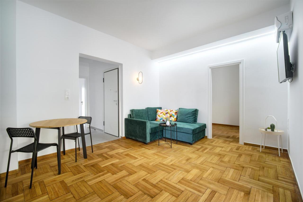 Majestic Flat With Huge Terrace In The City Center Атина Екстериор снимка