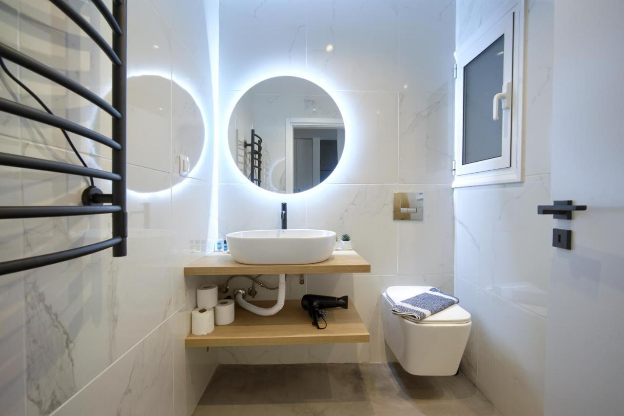 Majestic Flat With Huge Terrace In The City Center Атина Екстериор снимка